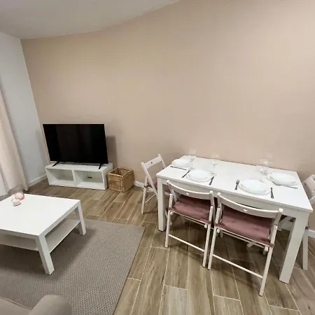 Apartamenticos Libertad I *
